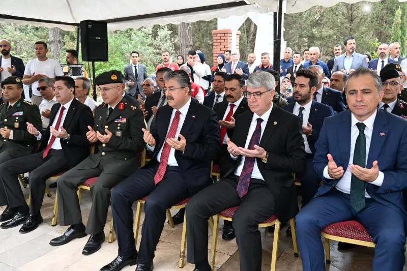 a50fddc7 71b9 4a32 ac9e 7fbdd2f44d05