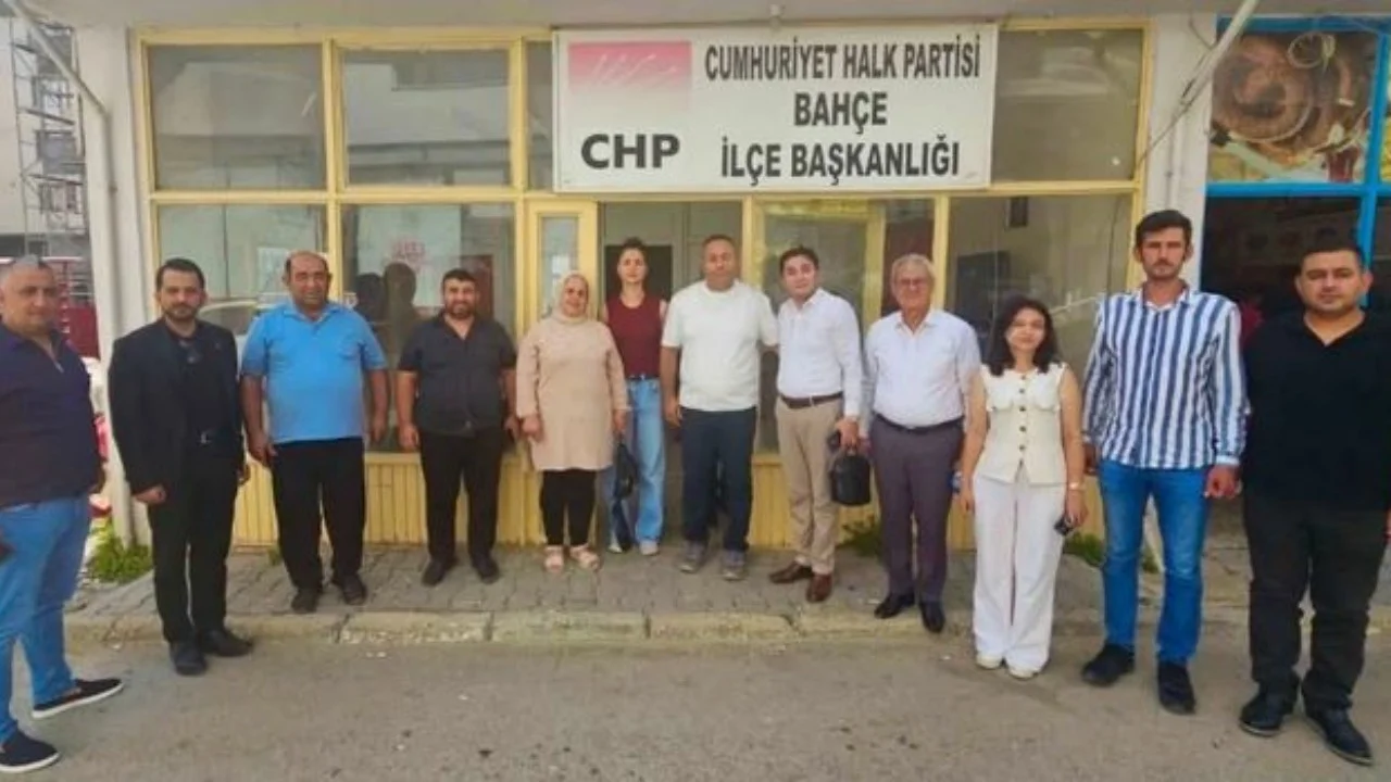 CHP Osmaniye’de Kongre Hazırlıkları Bahçe’de Sürüyor