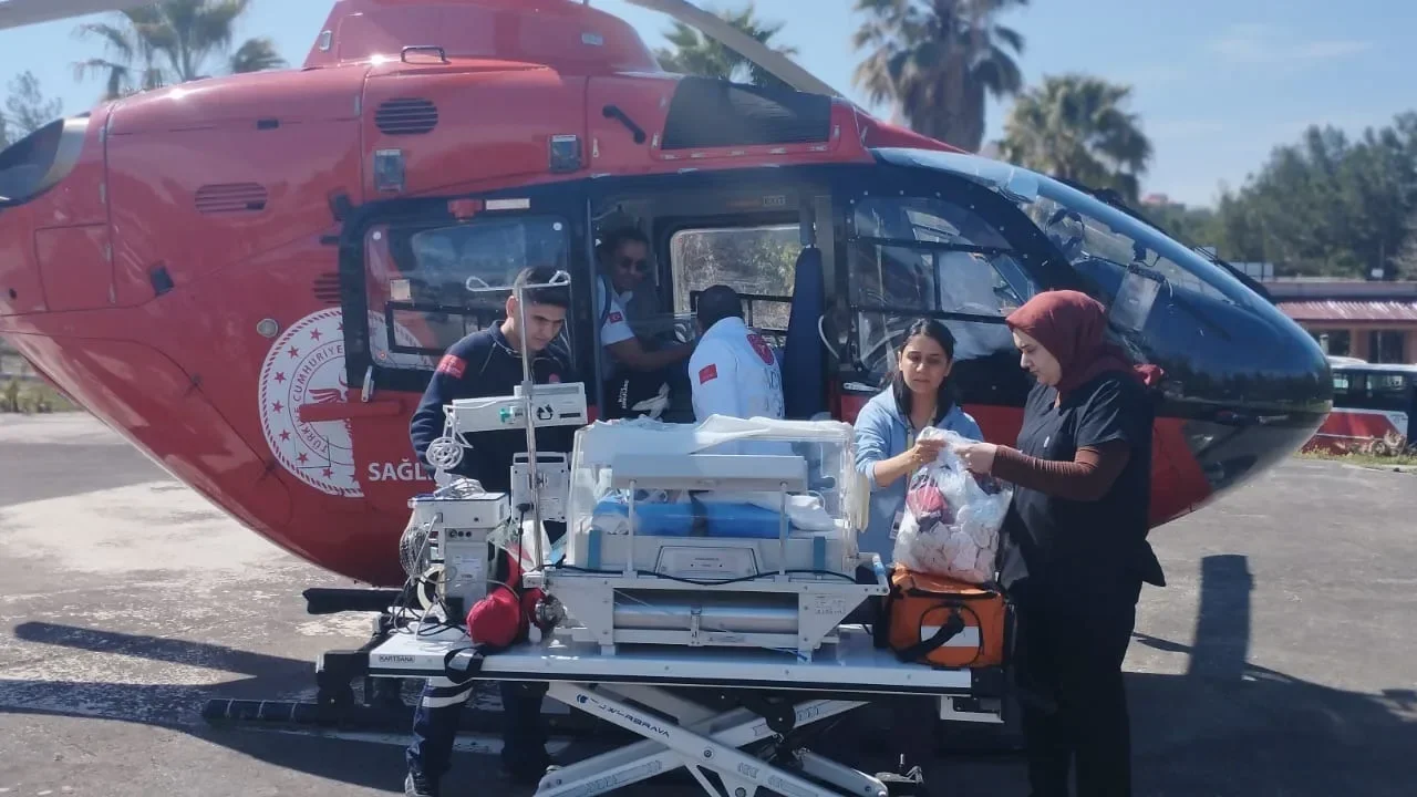 9 Günlük Bebek İçin Hava Ambulansı Seferber Oldu