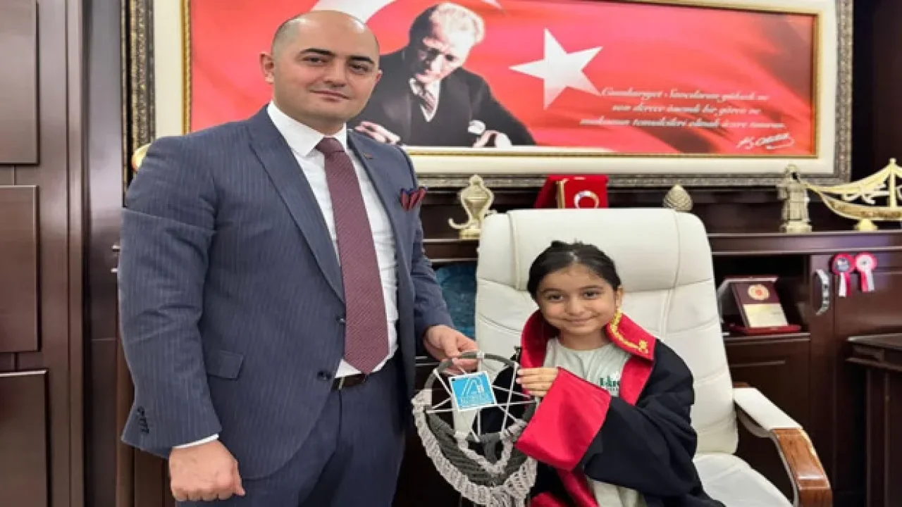 9 Yaşındaki İkra Direk’in Başsavcılık Hayali Gerçek Oldu