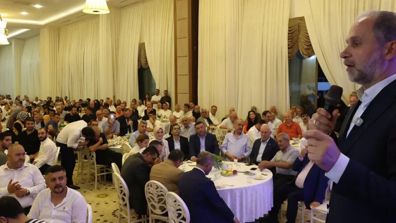 AK Parti İskenderun Vefa Buluşması Düzenliyor