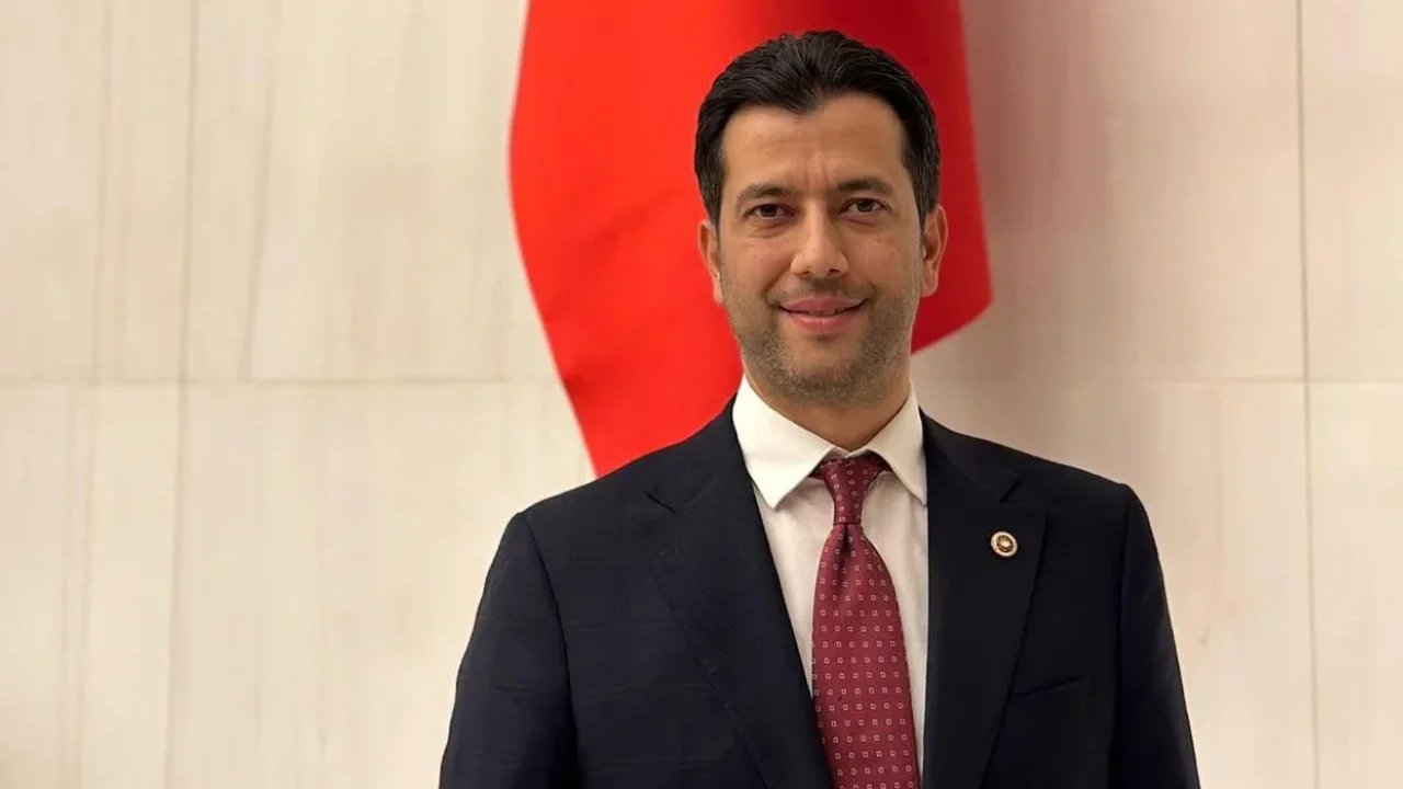 AK Parti MKYK Üyesi İsmail Kaya'dan Yeni Yıl Mesajı