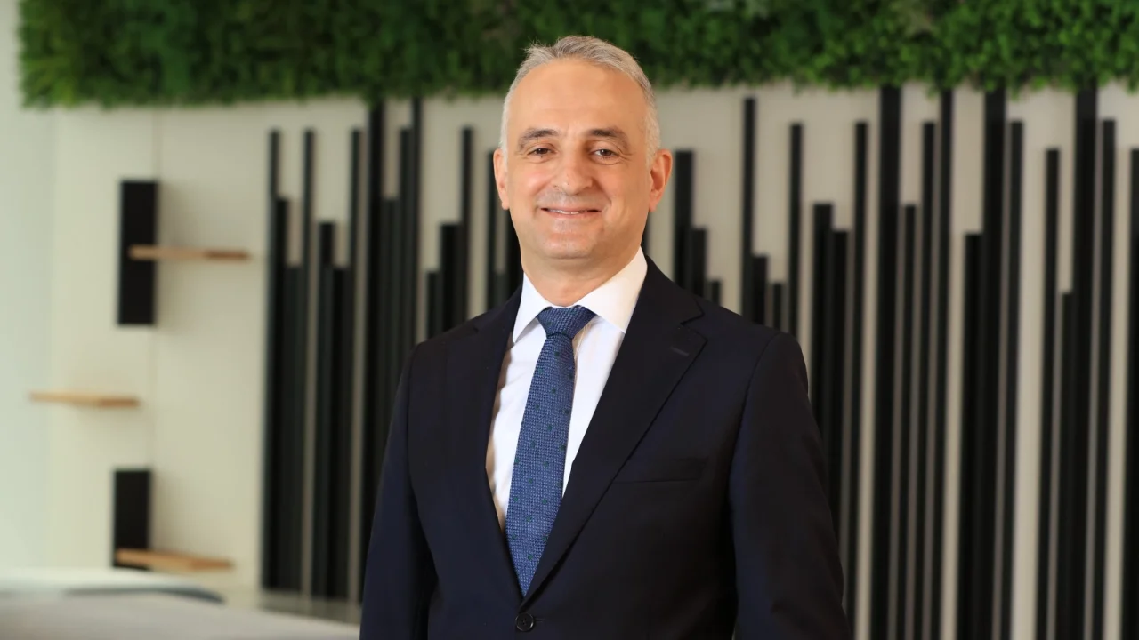 AM Best, Millî Reasürans’ın Kredi Notlarını Yükseltti