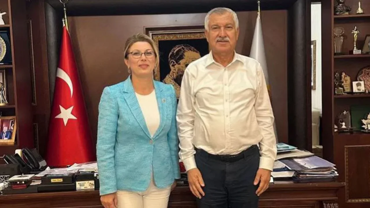 Asu Kaya’dan Zeydan Karalar’a Tebrik Mesajı