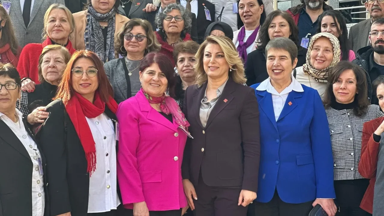 CHP'nin Seçim Hazırlıkları ve Yeni Katılımlar Güçlendiriyor