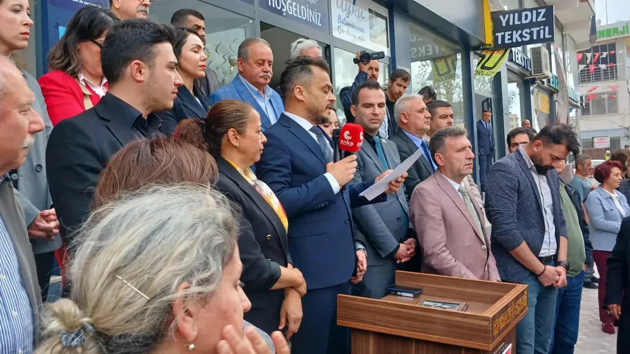 CHP Osmaniye’den İmamoğlu İçin Demokrasi Çağrısı
