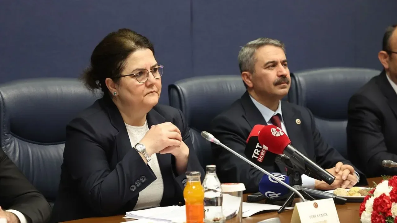 Derya Yanık: Gazze’de Hayat Mücadelesi Var