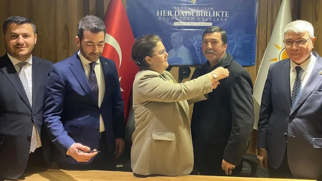 Derya Yanık: Hasanbeyli Belediye Meclisi'nden İki Üye AK Parti'ye Katıldı
