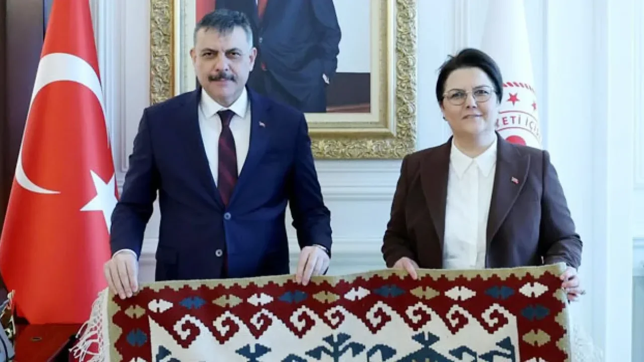 Derya Yanık, İçişleri Bakanı ile Görüştü