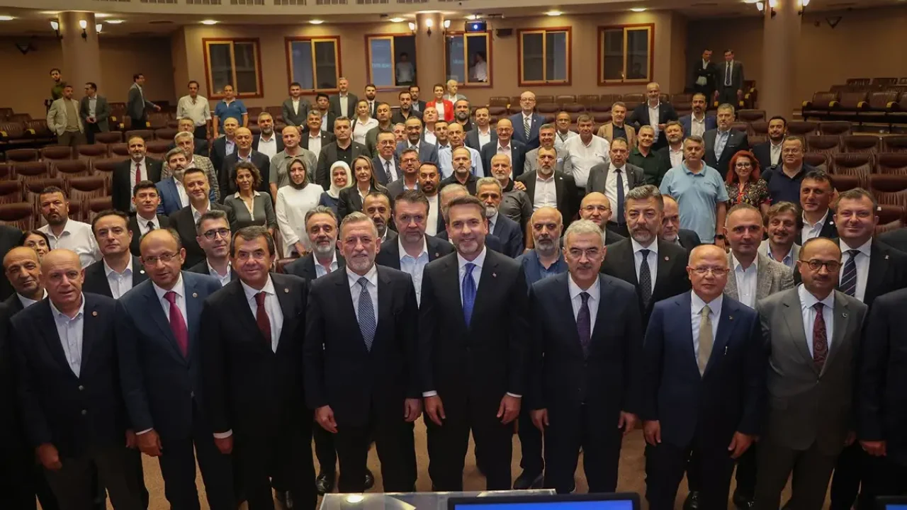 Enerji Bakanı Bayraktar Bursa'nın Sanayi Gücünü Artırıyor