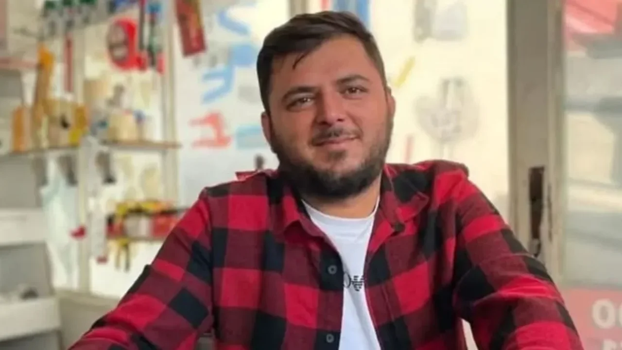 Fabrikada İş Kazası: 35 Yaşındaki Ferhat Kurt Hayatını Kaybetti