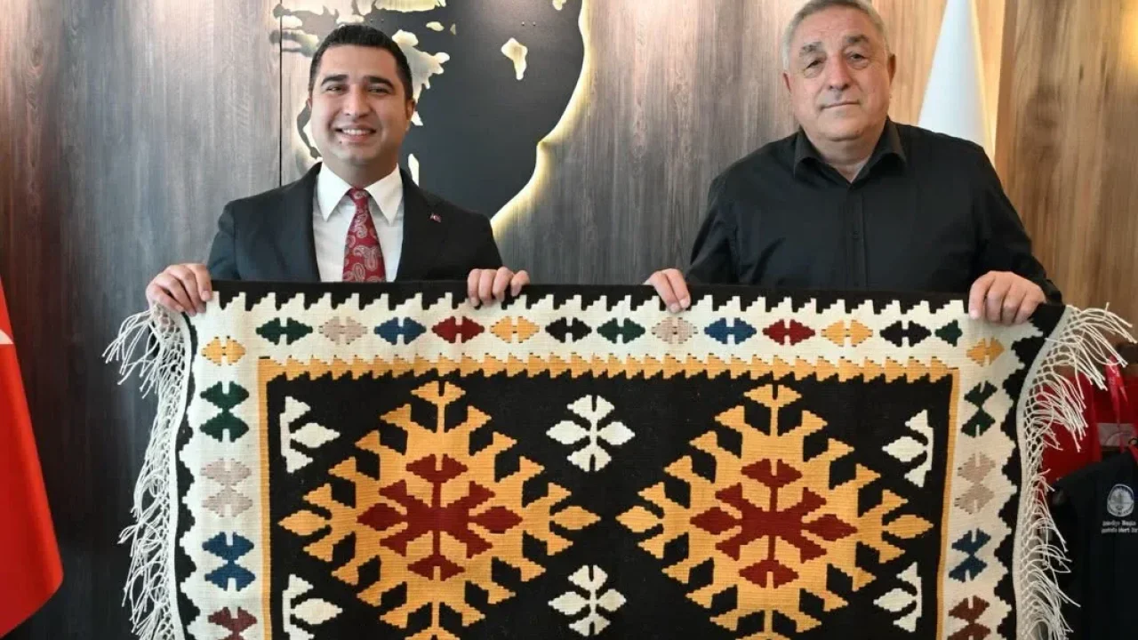 Kadirli'de Belediyecilik İçin İş Birliği Ziyareti Gerçekleşti