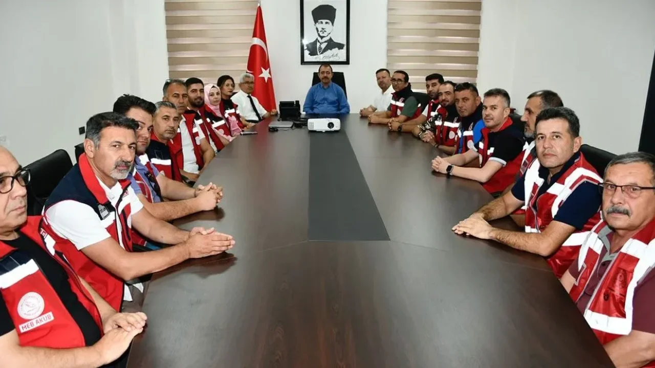 MEB AKUB Ekibi Kadirli’de Göreve Başladı