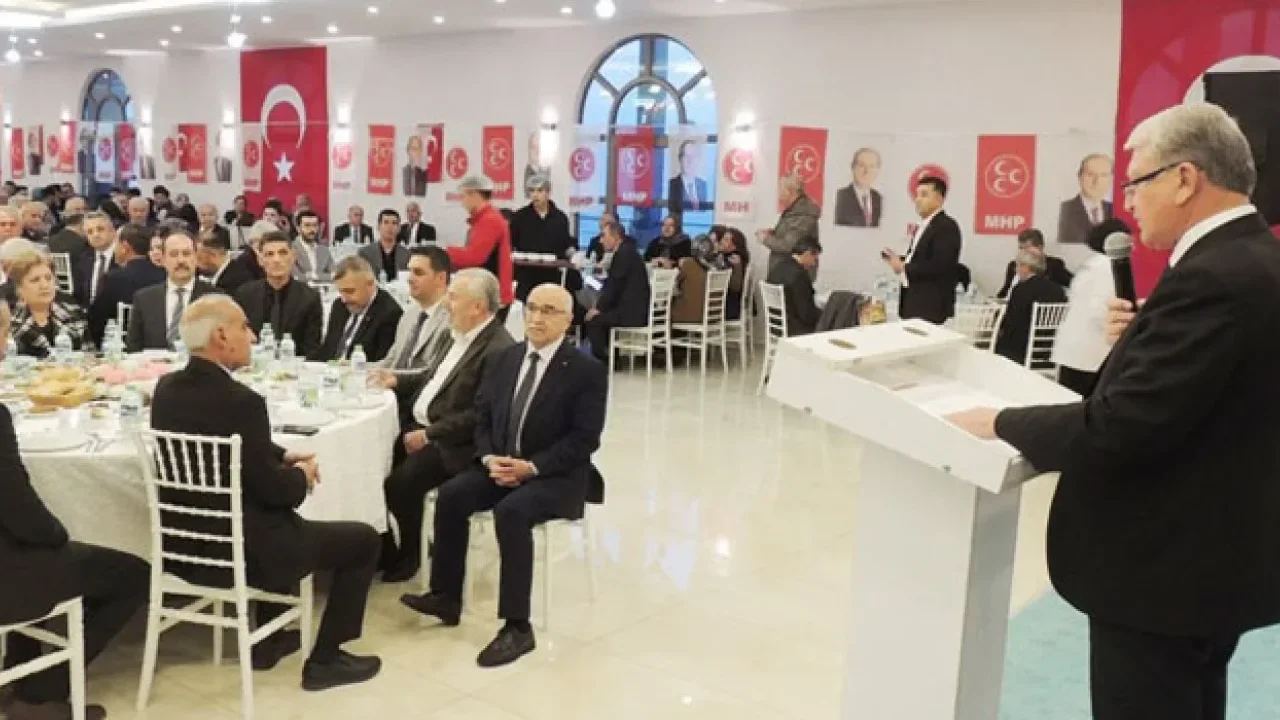 MHP Osmaniye Teşkilatı İftarda Buluştu