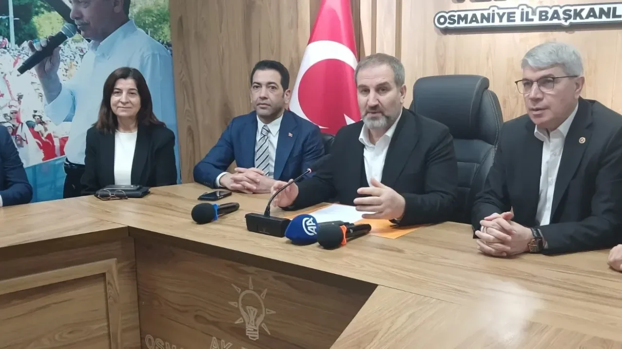 Mustafa Şen: Deprem Siyaset Üstü Bir Konudur