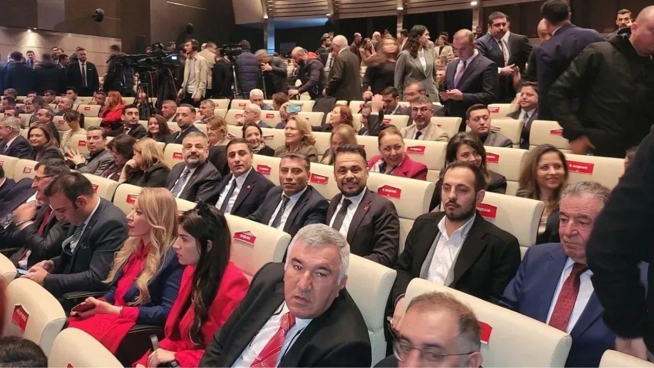 Mutlu Yavuzer, CHP İl Başkanları Toplantısı'na Katıldı