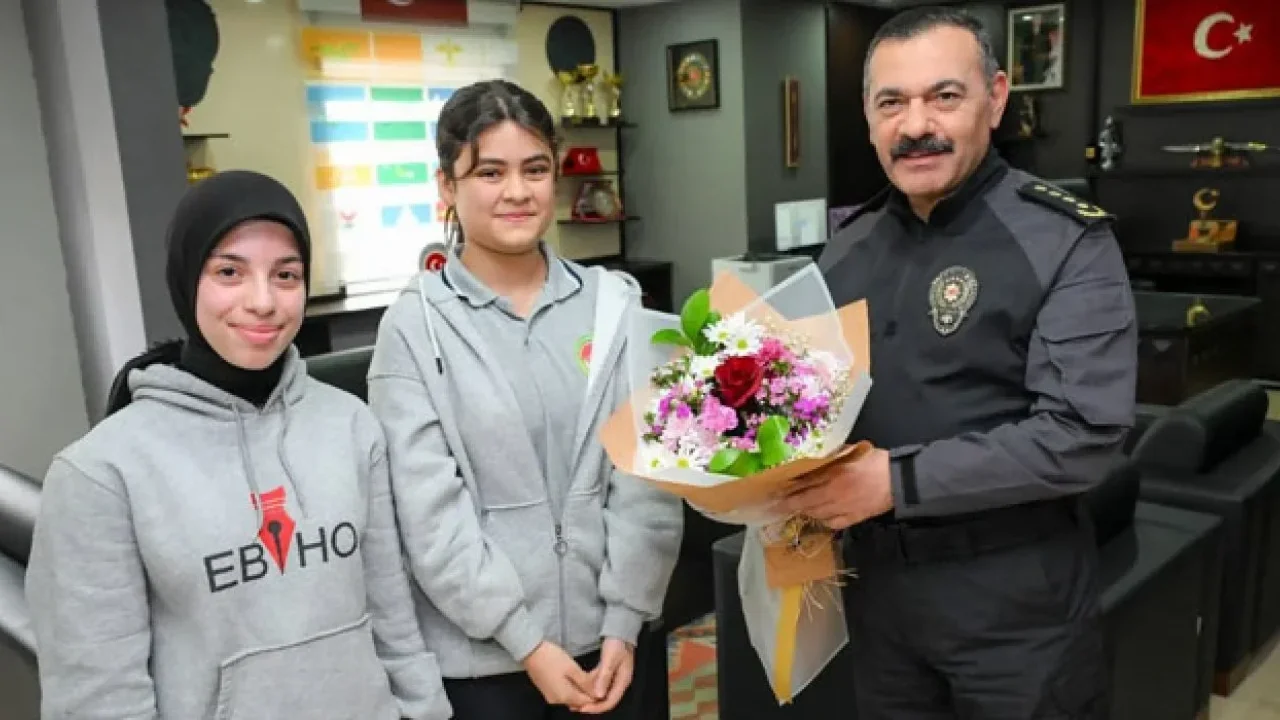 Öğrencilerden Emniyet Müdürlüğü’ne Ziyaret