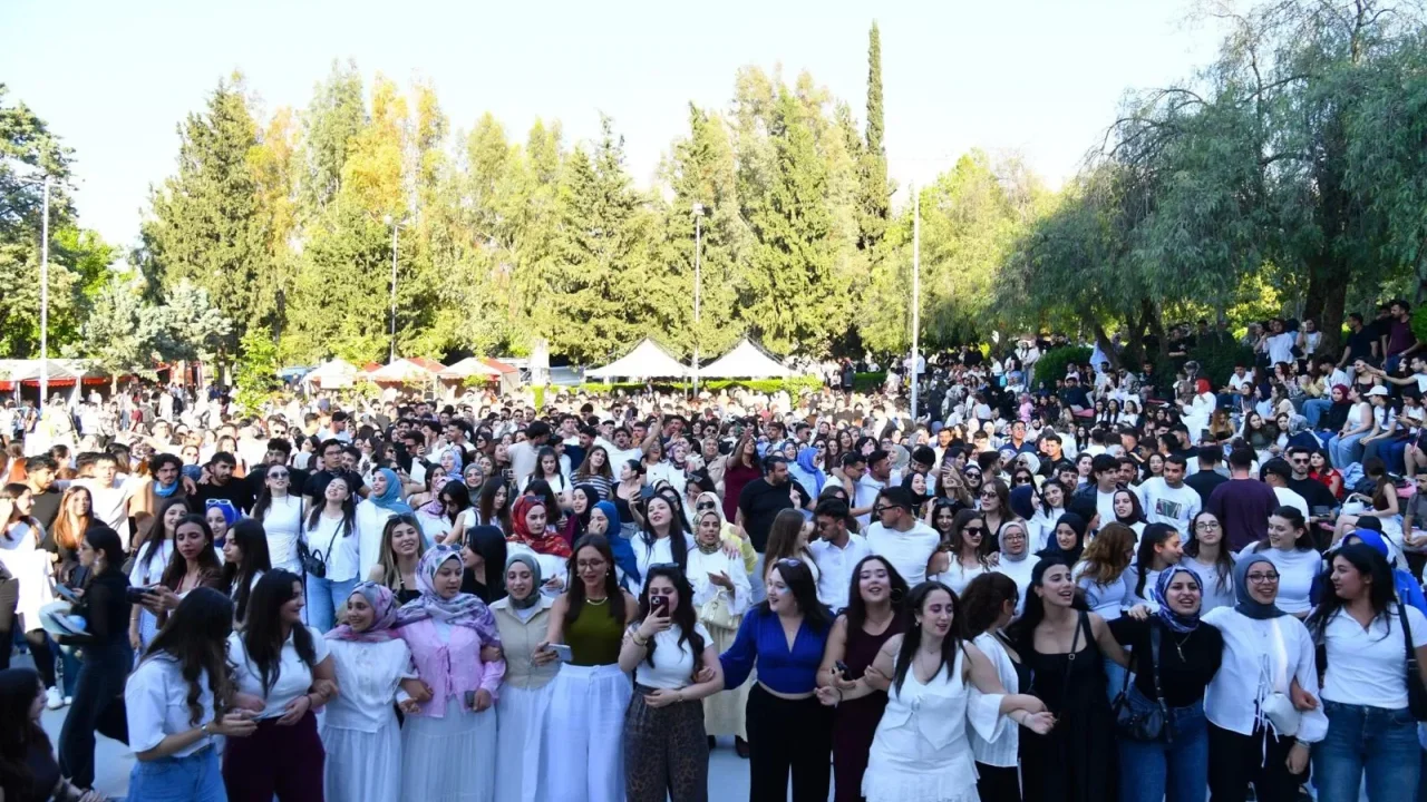 OKÜ Bahar Şenliği Coşkulu Finalle Sona Erdi
