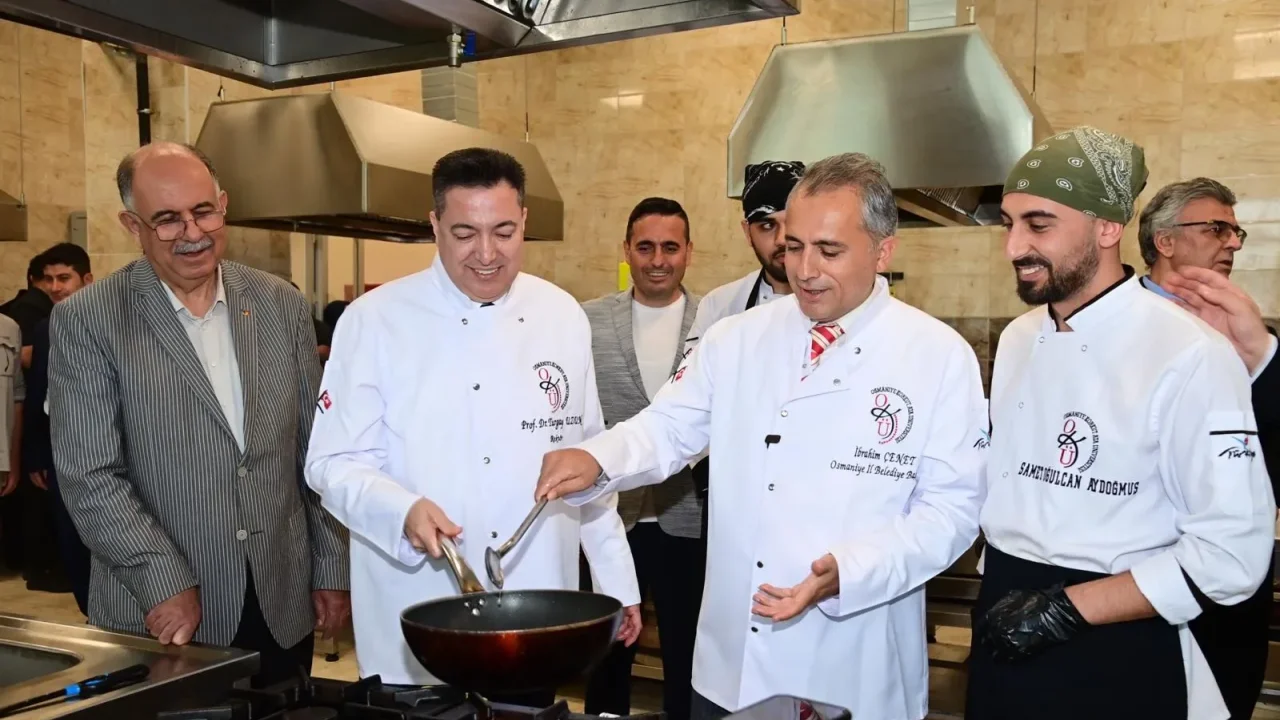 OKÜ’de Gastronomi Şöleni Yoğun İlgi Gördü