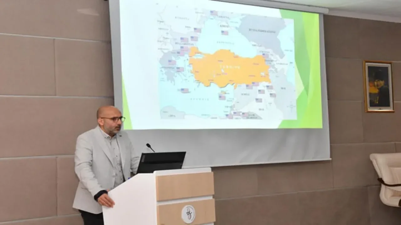 OKÜ’de Kıbrıs Meselesi Konferansı Düzenlendi