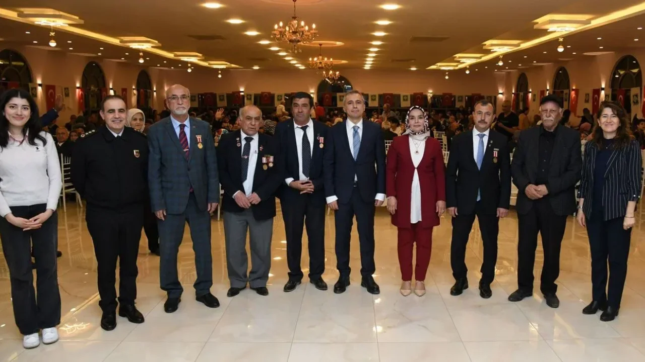 Osmaniye Belediyesi’nden Gaziler ve Şehit Ailelerine İftar