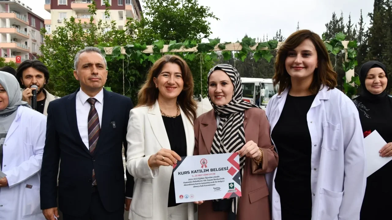 Osmaniye’de 589 Kadına Sertifika Takdimi Yapıldı