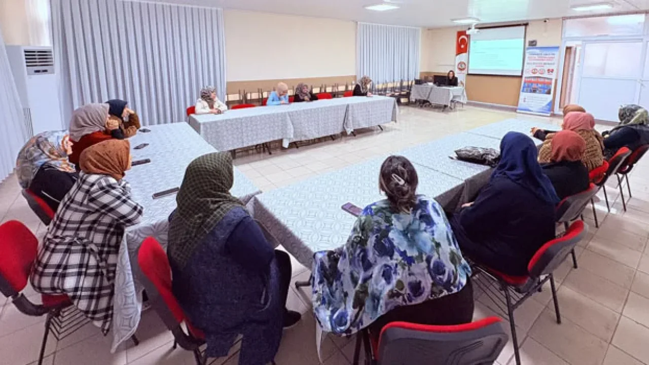Osmaniye’de Akılcı İlaç Kullanımı Eğitimi