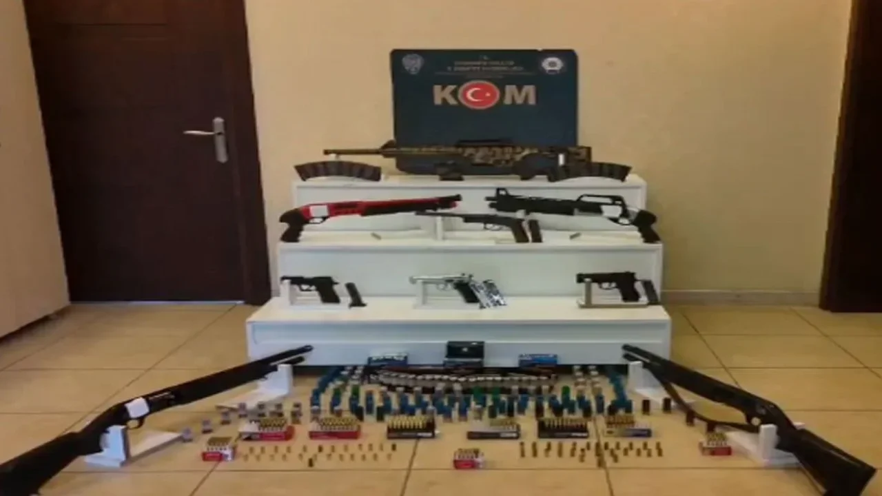 Osmaniye’de Cephanelik Gibi Ev Baskını