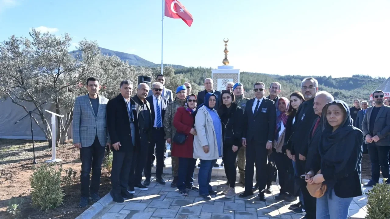 Osmaniye’de Deprem Şehitleri Anıtı Törenle Açıldı