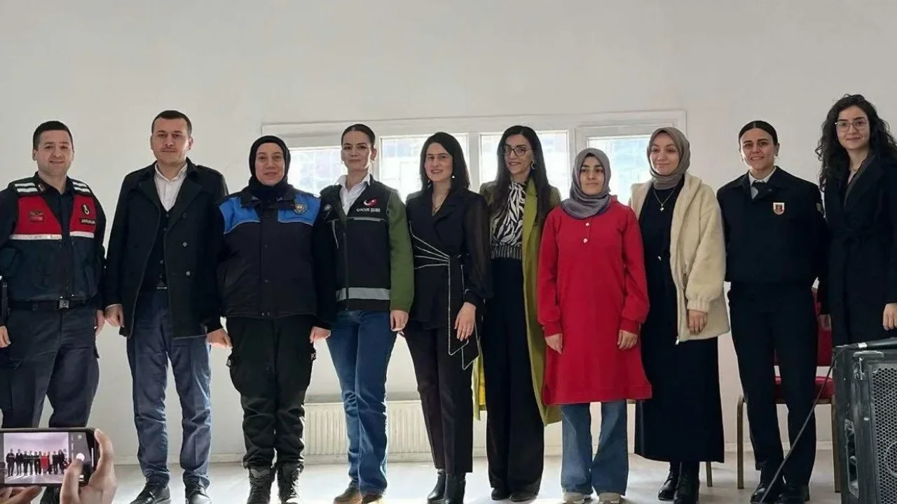 Osmaniye’de Erken Yaşta Evlilik Konusunda Eğitim