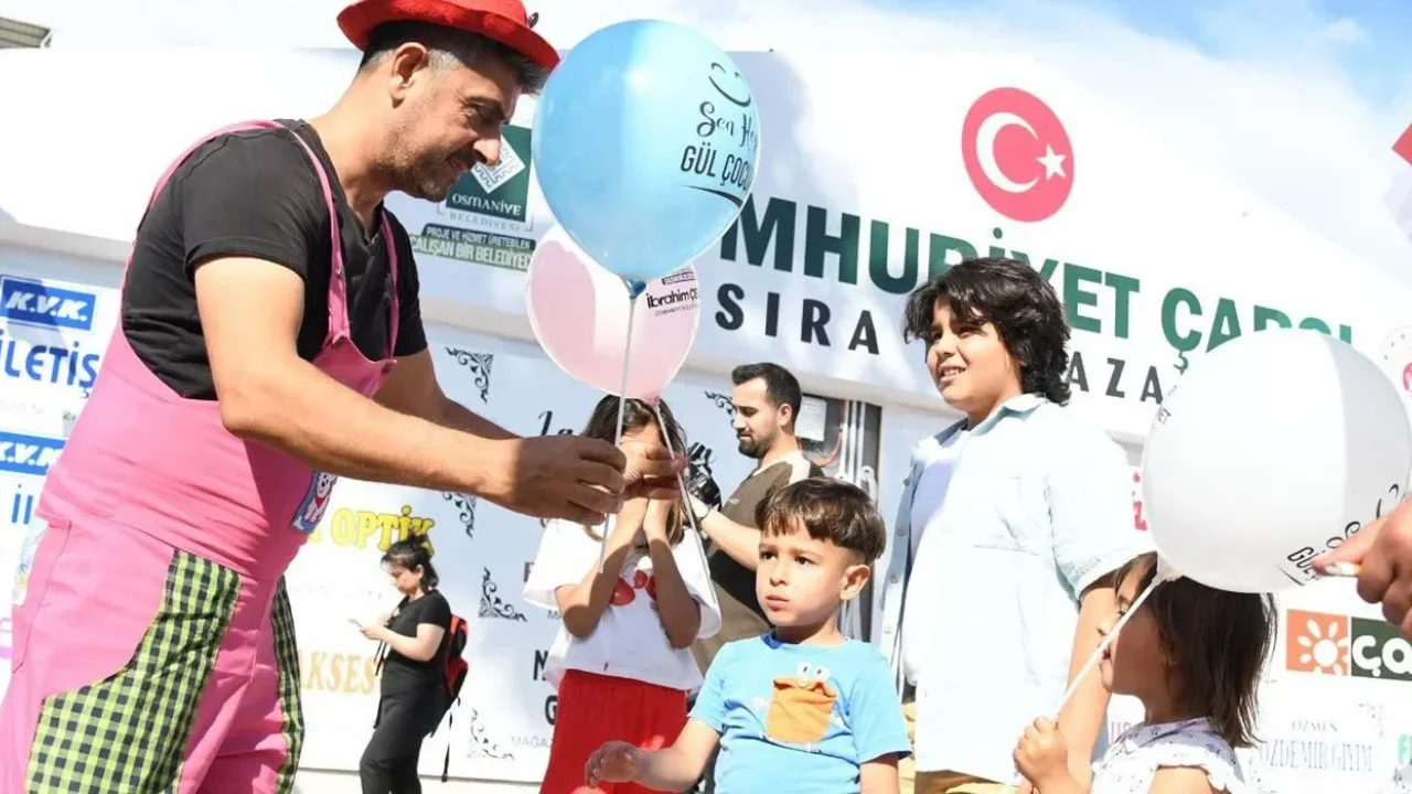 Osmaniye'de Esnafa Bayram Etkinliği Desteği