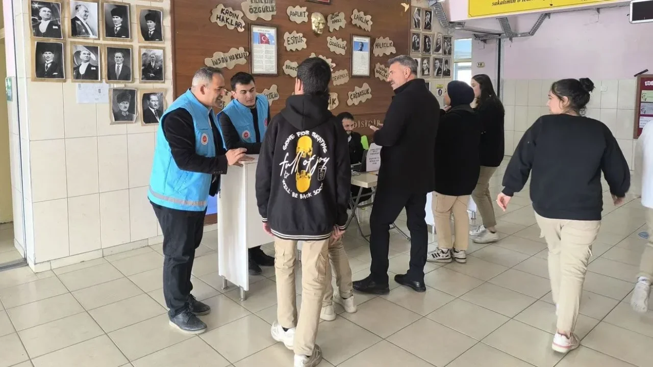 Osmaniye'de Gençlere Umre Ödüllü Dini Bilgi Yarışması