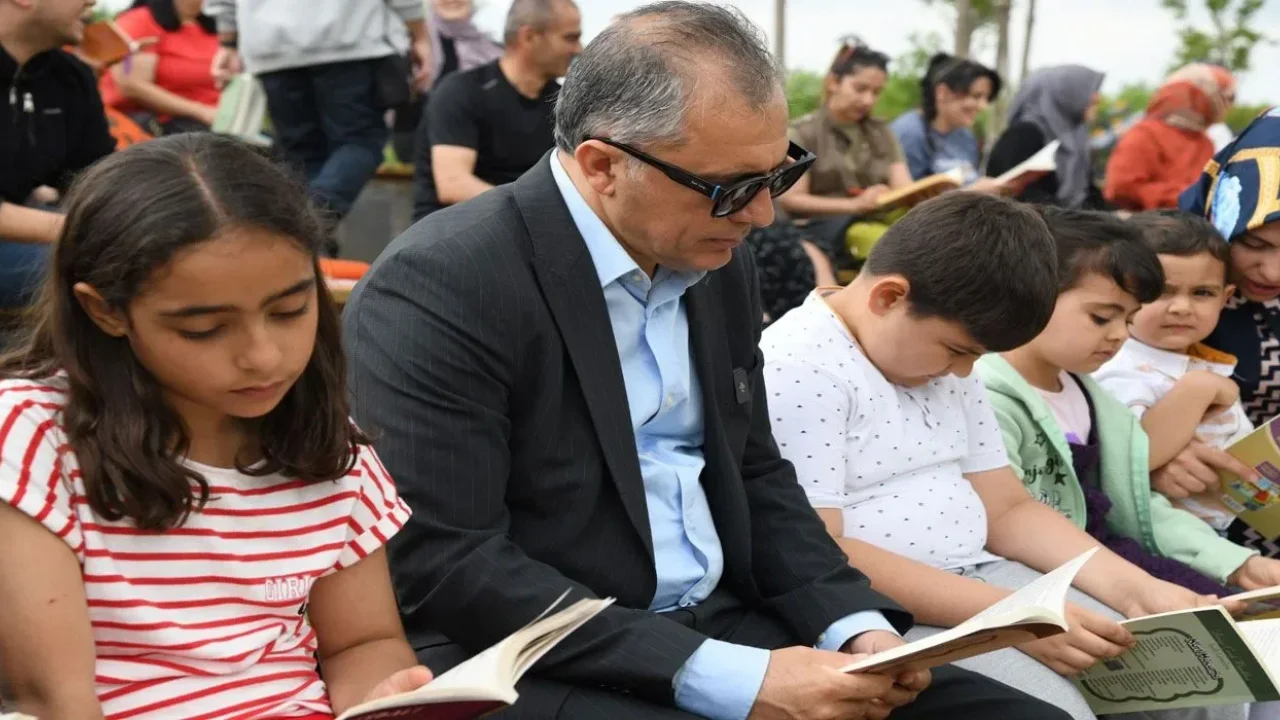 Osmaniye’de Kitap Okuma Şenliği Düzenlendi