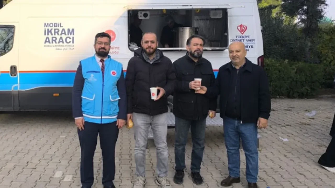 Osmaniye’de Öğrencilere Sabah Çorbası İkramı