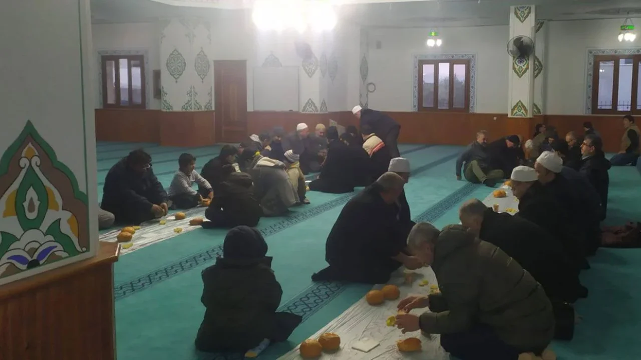 Osmaniye’de Sabah Namazı Buluşması Düzenlendi