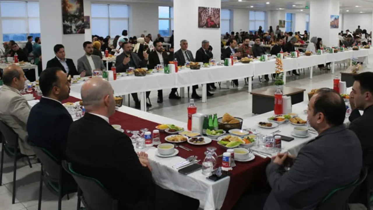 Osmaniye’de Sağlık Çalışanları İftarda Buluştu