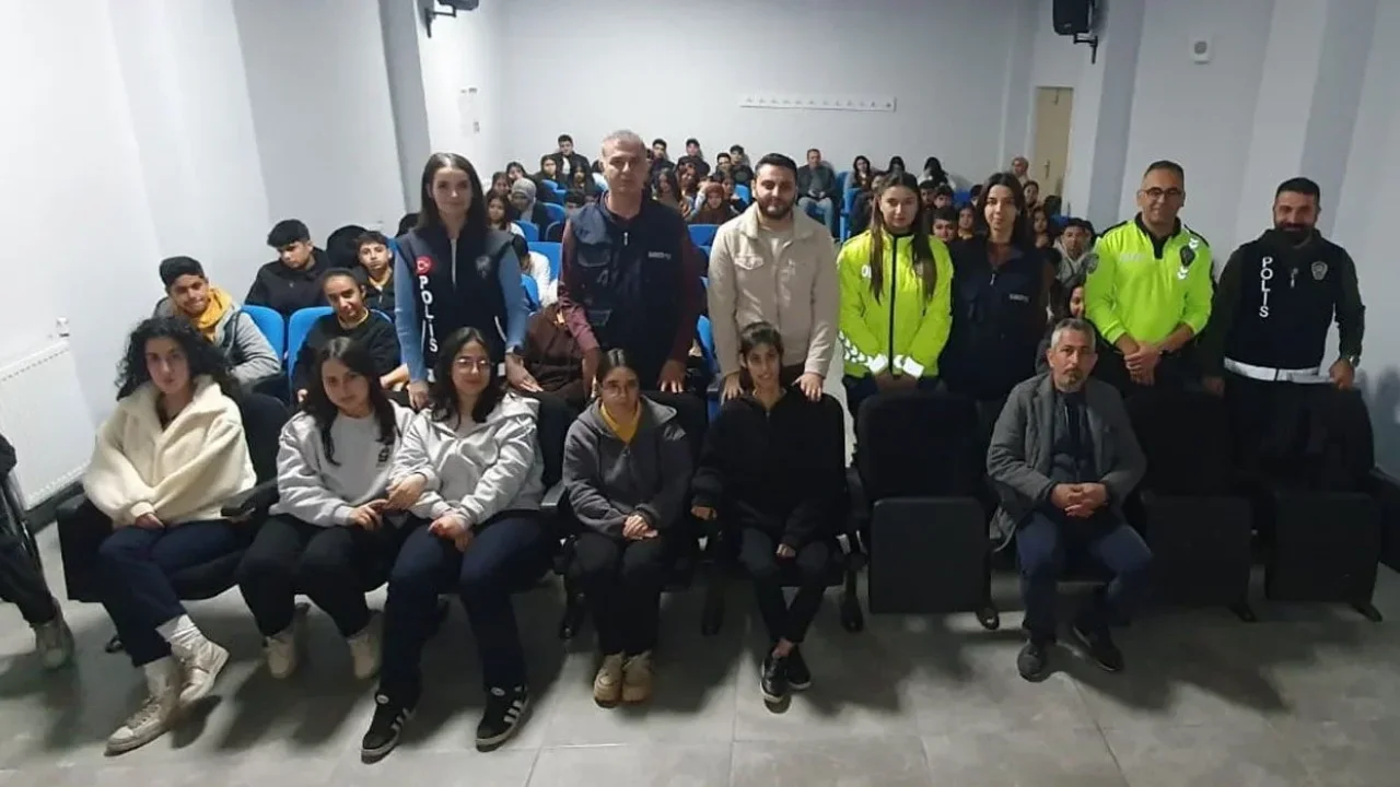 Osmaniye’de Siber Güvenlik Semineri Düzenlendi