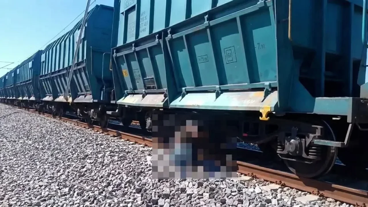 Osmaniye’de Tren Yolunda Feci Kaza