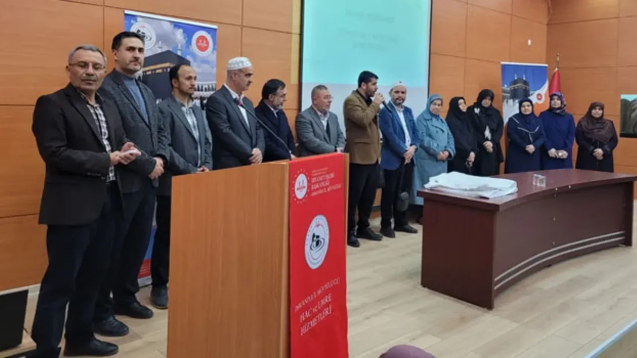 Osmaniye’de Umre Yolcularına Eğitim Semineri