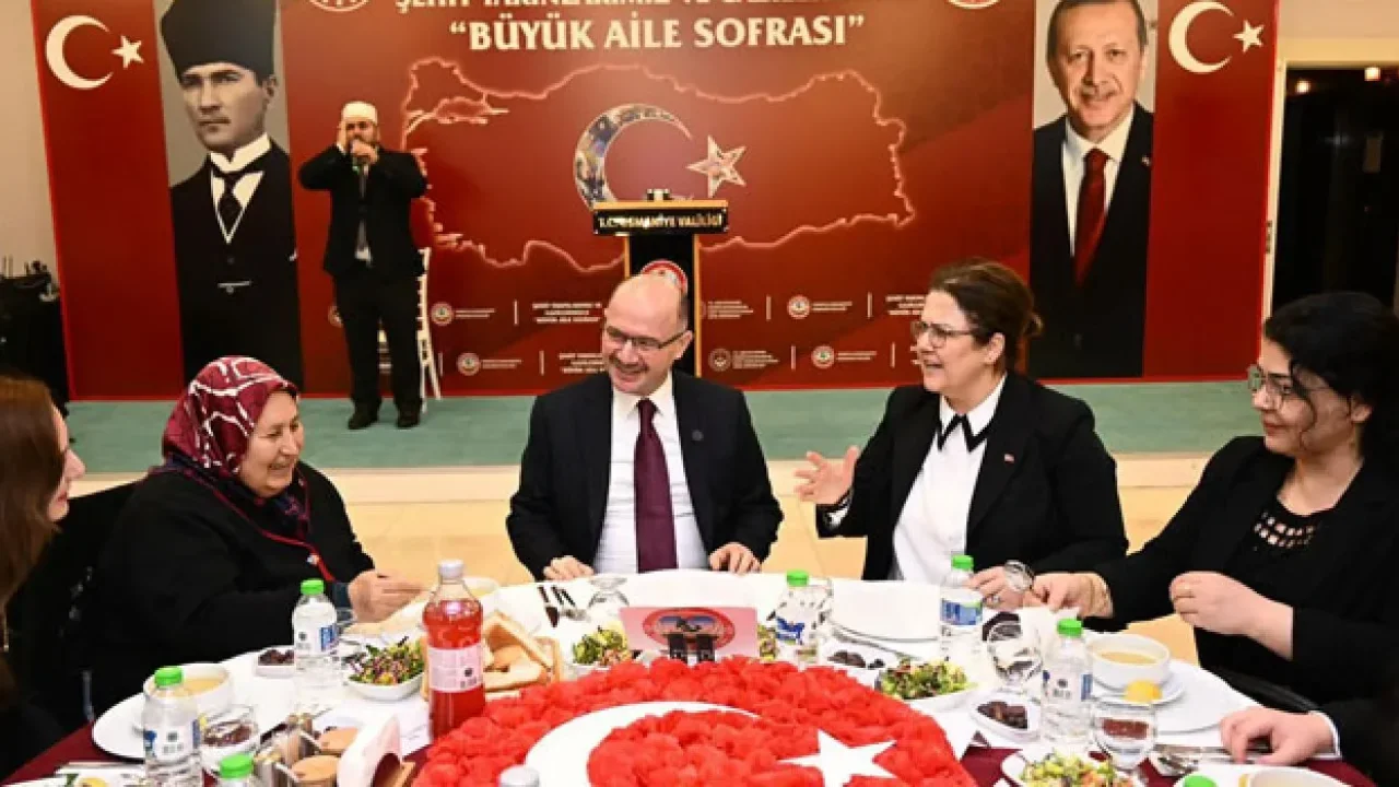 Osmaniye’de Vefa Sofrası Kuruldu