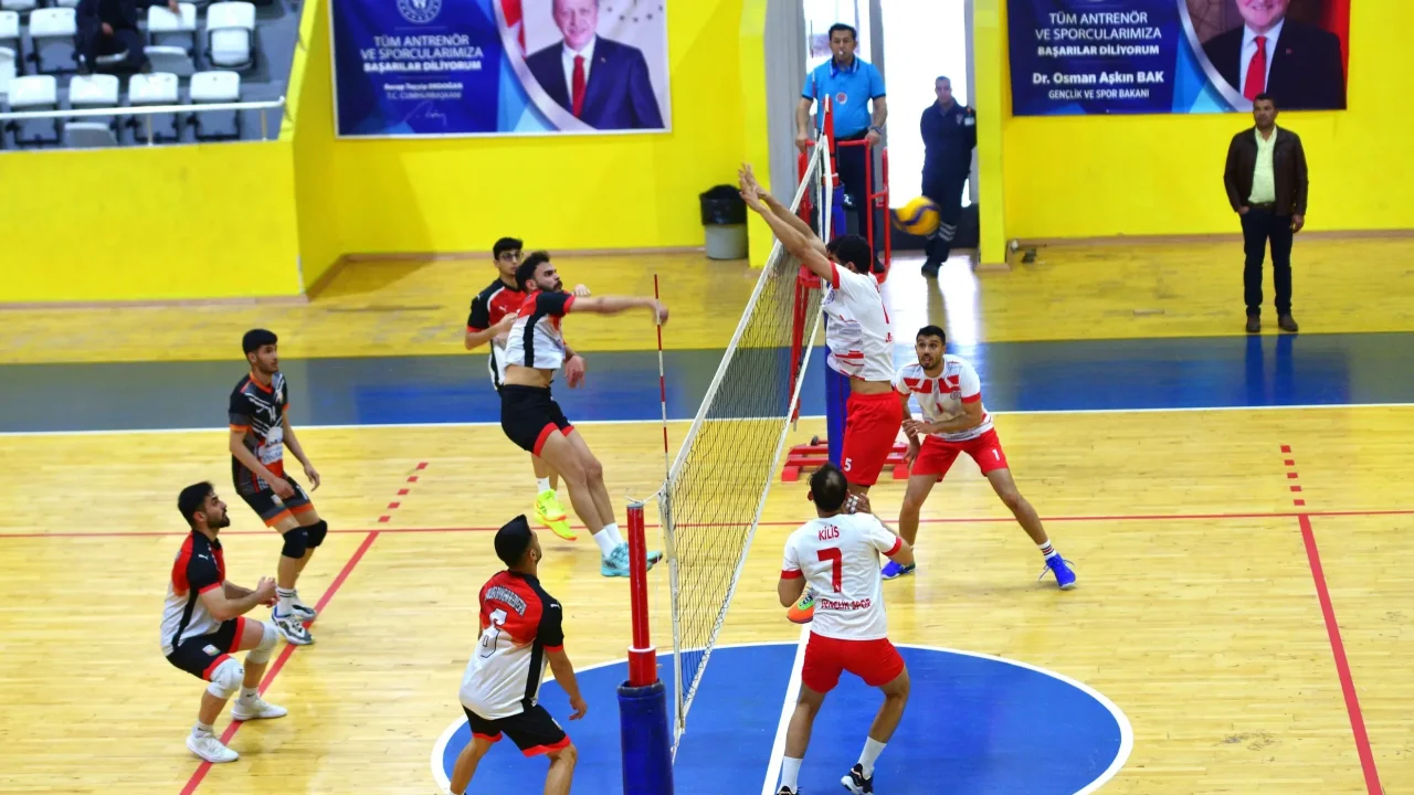 Osmaniye’de Voleybol Final Heyecanı Başladı