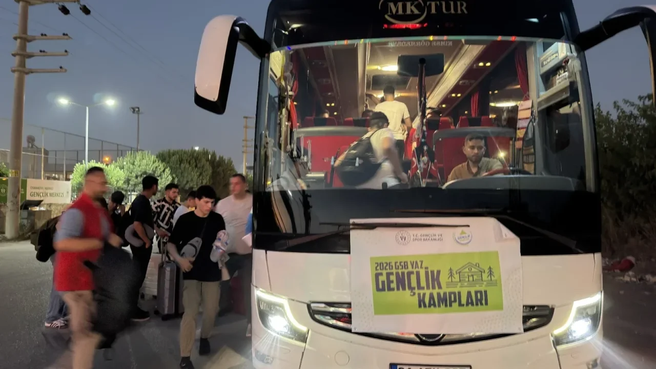Osmaniye'den 96 Genç Ulusal Gençlik Kamplarına Gitti