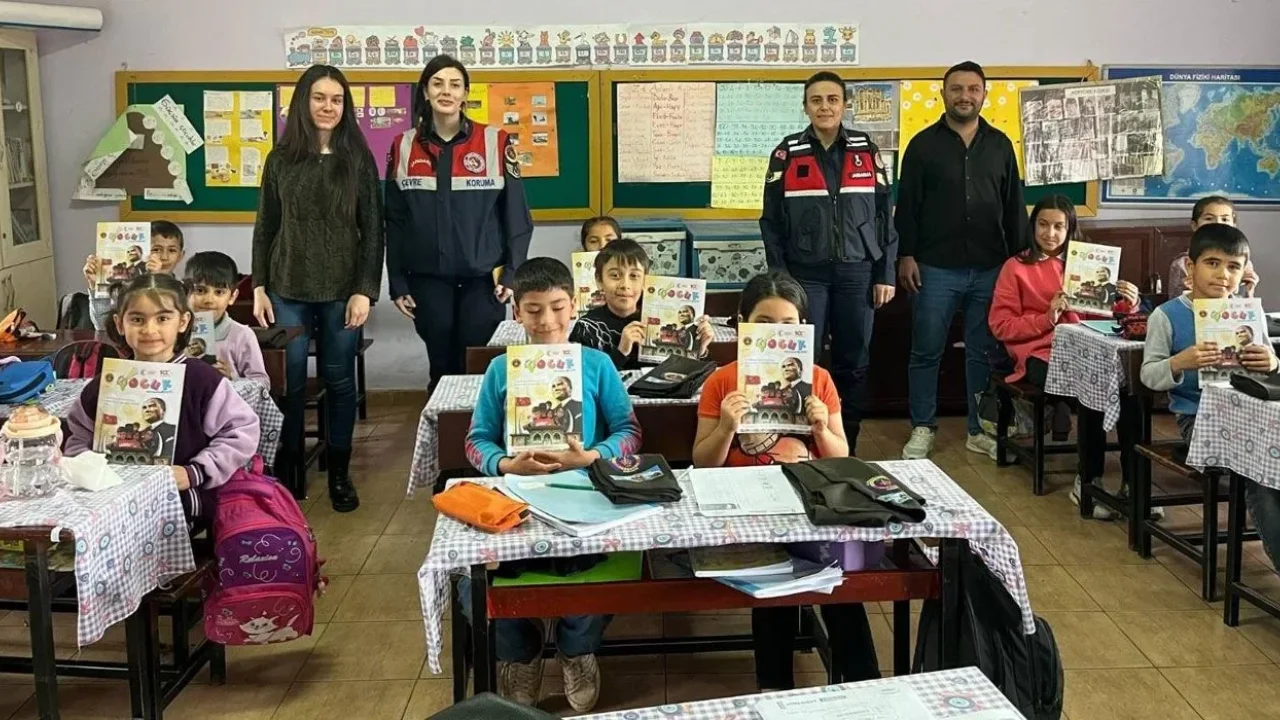 Osmaniye Jandarması Öğrencilere Bilgilendirme Yaptı