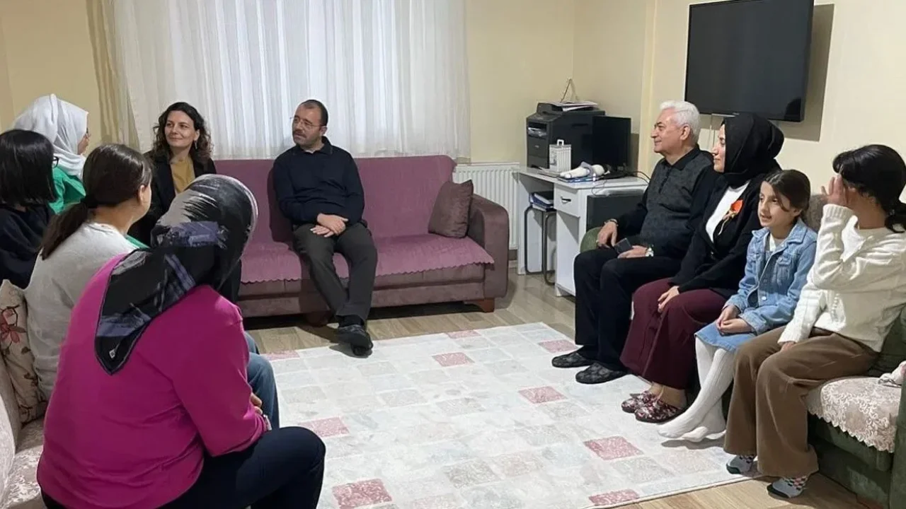 Osmaniye Kadirli’de Anlamlı İftar Programı Düzenlendi
