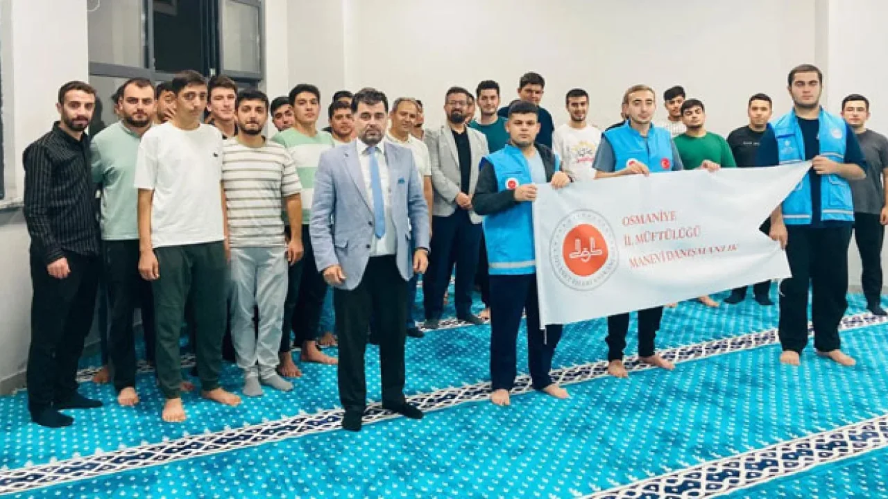 Osmaniye KYK’da Gençlerle Manevi Sohbet Programı
