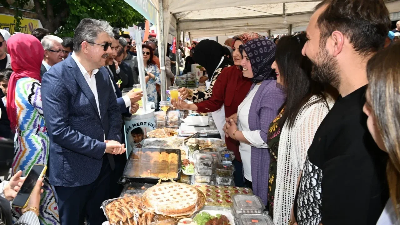 Osmaniye Lezzet Festivali Renkli Başladı