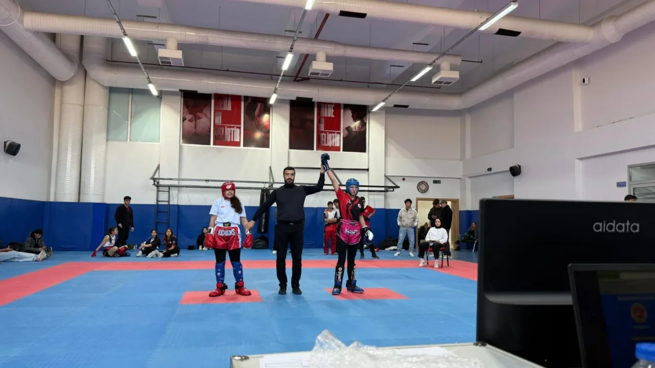 Osmaniyeli Kick Boksçular Antalya’da Şampiyonluk Peşinde