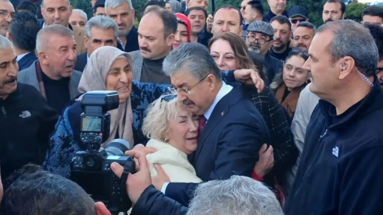 Osmaniyeliler Vali Erdinç Yılmaz’ı Sevgiyle Uğurladı