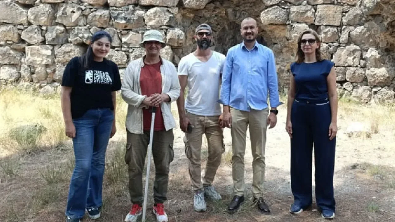 Toprakkale Kalesi turizme kazandırılıyor