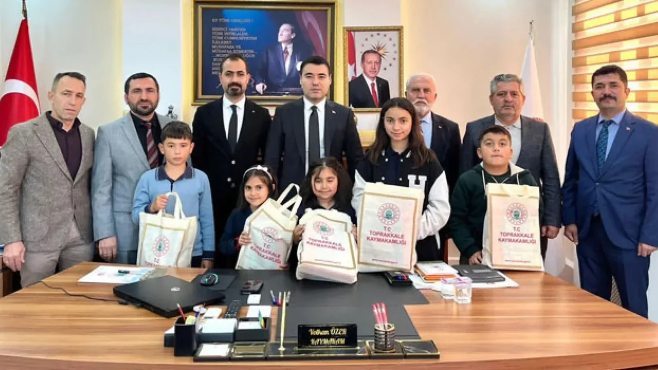 Toprakkaleli Öğrencilerden Filistin’e Anlamlı Destek